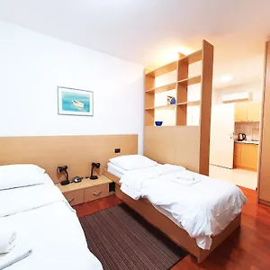  Albergue Budget